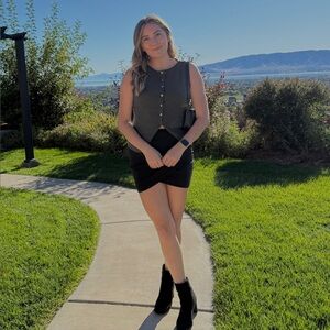 Meet your Posher, Morgan